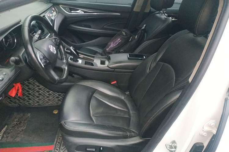 Used Buick LaCrosse 2016 20T Elite Edition Left Front Seat