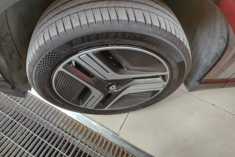 Used Qiyuan E07 2025 All-Electric 4x4 90kWh Ultra High-Performance Edition