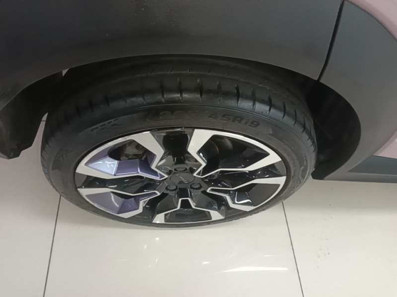 Used Lynk & Co 06 2023 Remix 1.5T Shero — 25