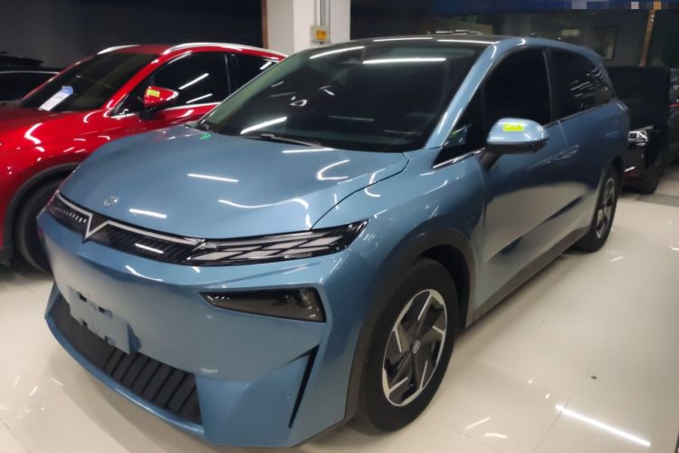 Used Venucia VX6 2023 520 Pro