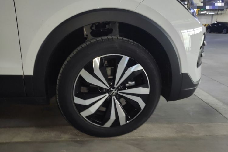 Used Volkswagen Tharu 2025 New Sharp 1.5L Ambitious Edition
