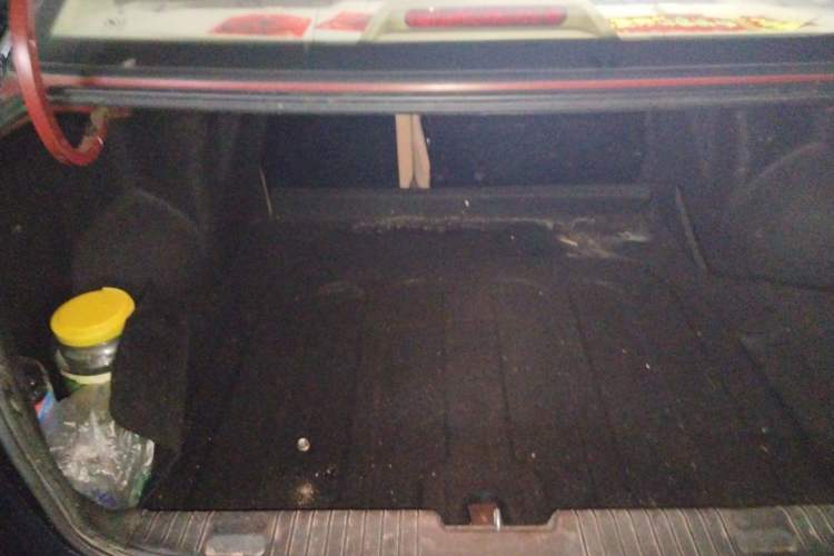 Used Buick Excelle 2013 1.5L Manual Classic Model Trunk