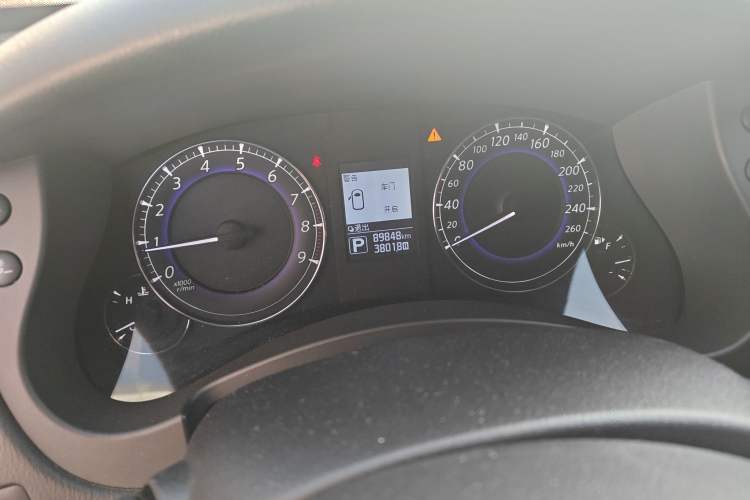 Used Infiniti QX50 2015 2.5L Comfort Edition