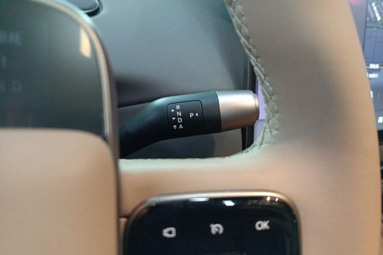 Used Li Auto Li Auto i6 2025 Model Two-Wheel-Drive Standard Type