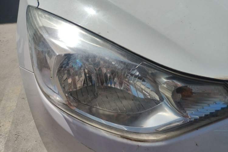Used Chevrolet Sail 2018 Sail 3 1.3L AMT Ideal Edition Right Front Headlight