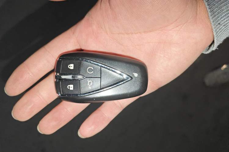 Used Oshan X7 EV 2020 Luxury Model 405