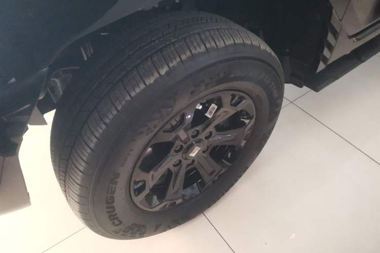 Used Tank 400 2025 2.0T Gasoline Version Left Front Wheel Hub