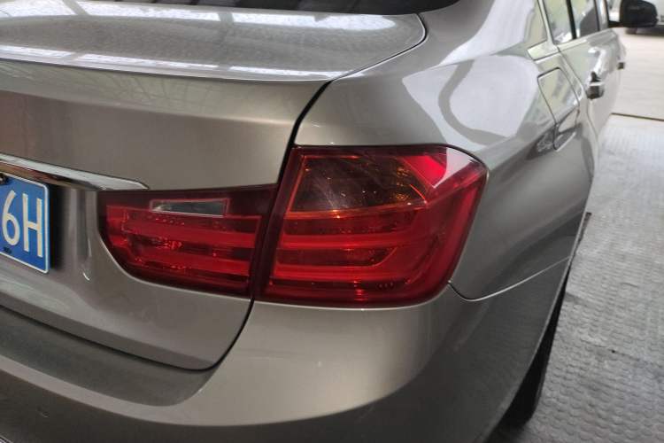 Used BMW 3 Series 2014 320Li Fashion Model
