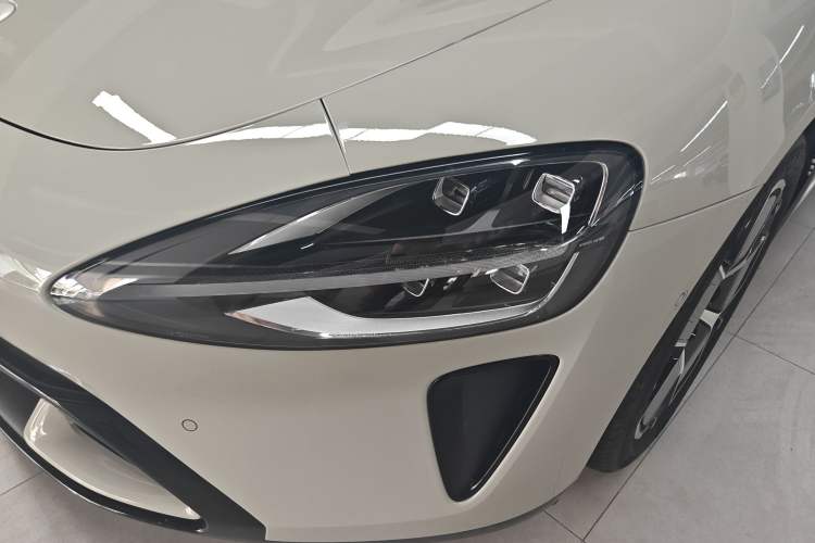 Used Xiaomi Auto SU7 2024 Rear-Drive Long-Range Intelligent Driving Version