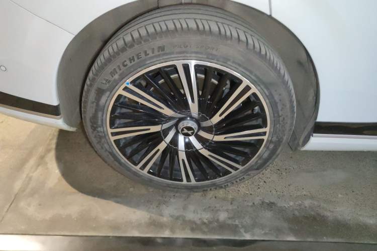 Used XPeng G9 2024 570 Max
