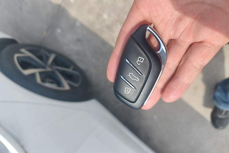 Used Roewe i5 2023 1.5L CVT Luxury Edition