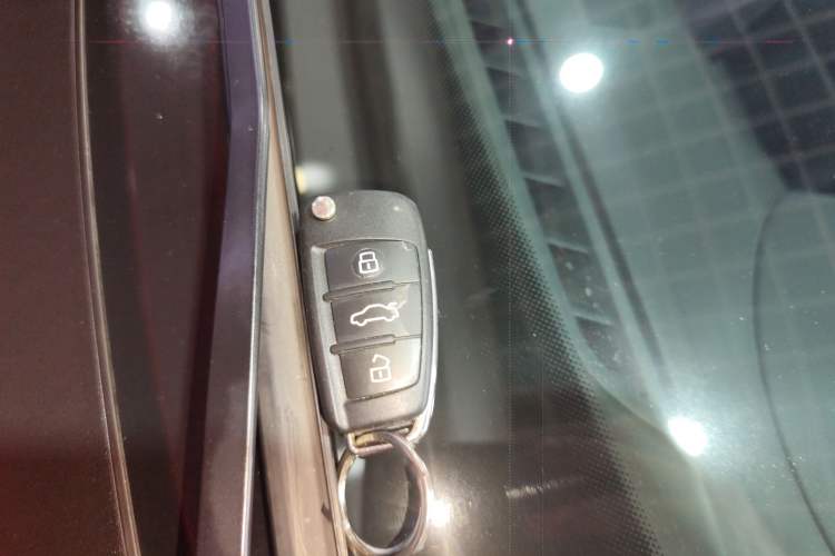 Used Audi Q3 2016 30 TFSI Fashion Model
