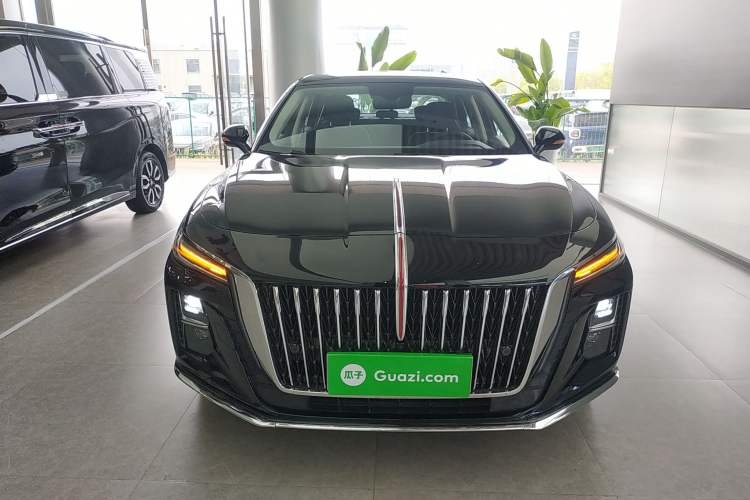 Used Hongqi H5 2024 1.5T DCT Smart Connect Flagship Edition Front