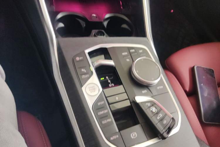 Used BMW 3 Series 2025 325Li M Sport Package Gear Lever