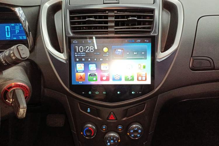 Used Chevrolet Trax 2016 1.4T Automatic Two-Wheel Drive Comfort Version with Sunroof