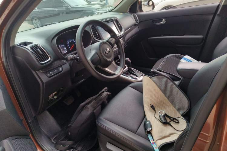 Used Kia KX3 2015 1.6L Automatic Two-Wheel Drive DLX
