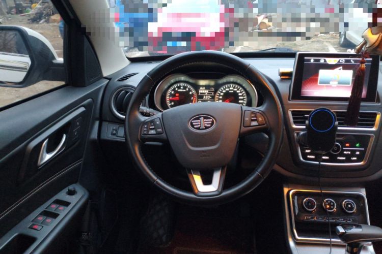 Used Bestune X40 2019 1.6L Automatic Luxury Edition China VI Steering Wheel