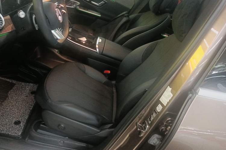 Used Mercedes-Benz EQE SUV 2023 350 4MATIC Luxury Edition