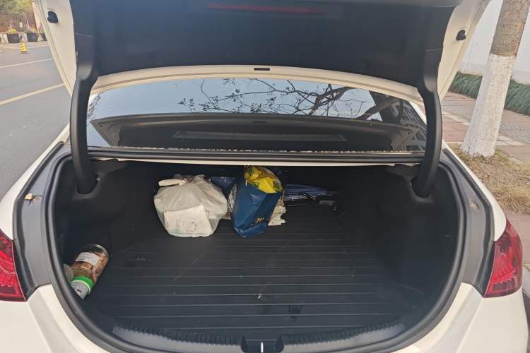 Used Mercedes-Benz C-Class 2022 Restyled C 260 L Sport Edition