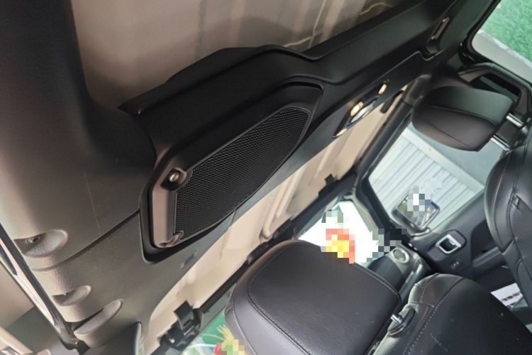 Used Jeep Wrangler 2019 2.0T Sahara 4-Door Version China V Standard Headliner