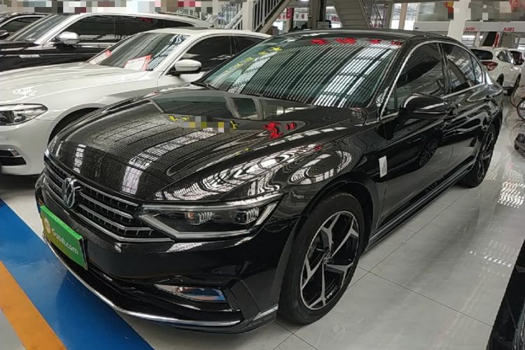 Used Volkswagen Magotan 2023 2 Million Units Limited Edition 330TSI DSG Leading Version