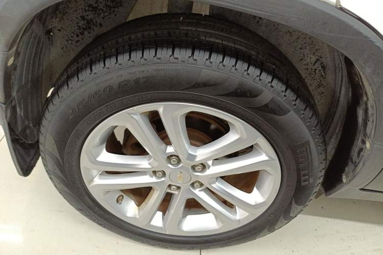 Used Chevrolet Trax 2016 1.4T Automatic Two-Wheel Drive Comfort Version with Sunroof