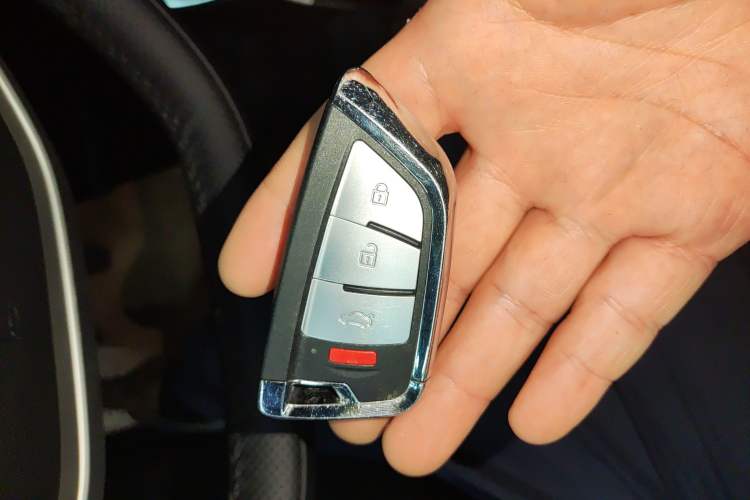 Used Venucia VX6 2023 520 Pro
