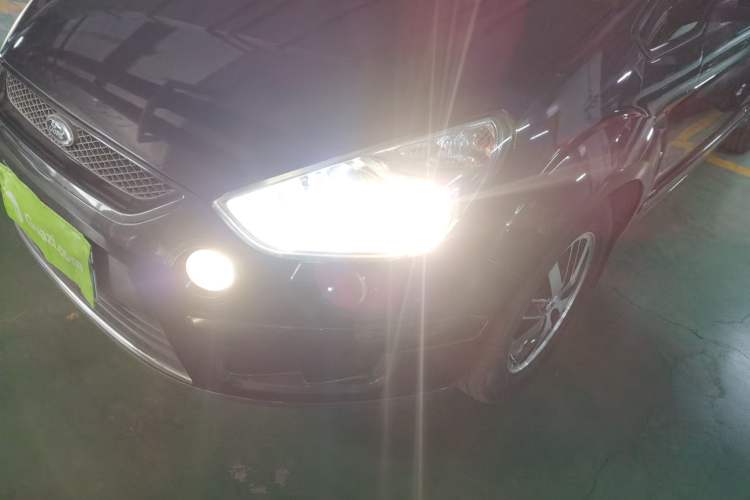 Used Ford S-MAX 2008 2.3L 7-Seater Luxury Version
