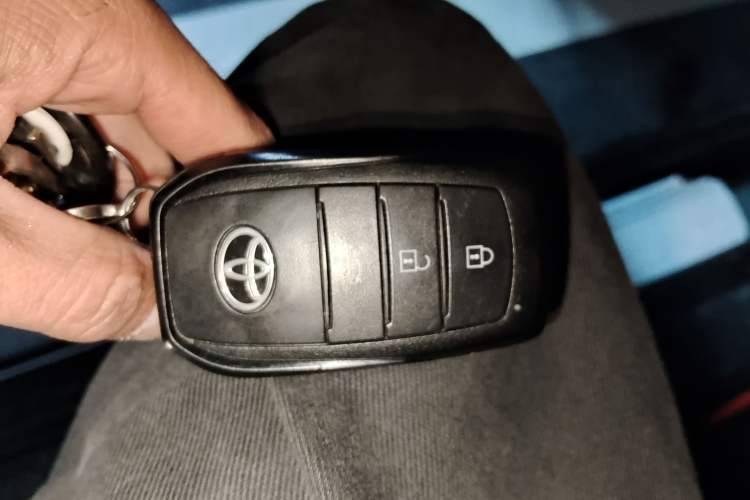 Used Toyota Camry 2024 Dual-Motor 2.0HS Sport Edition
