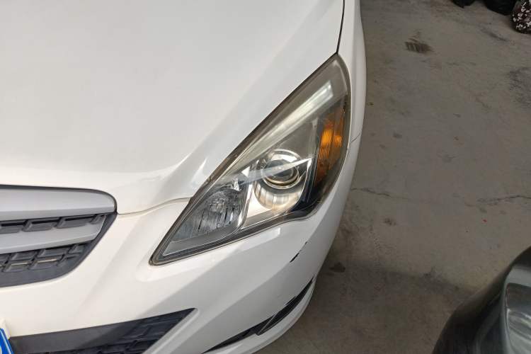 Used BAIC E Series 2013 Hatchback 1.5L Manual Lotte Edition
