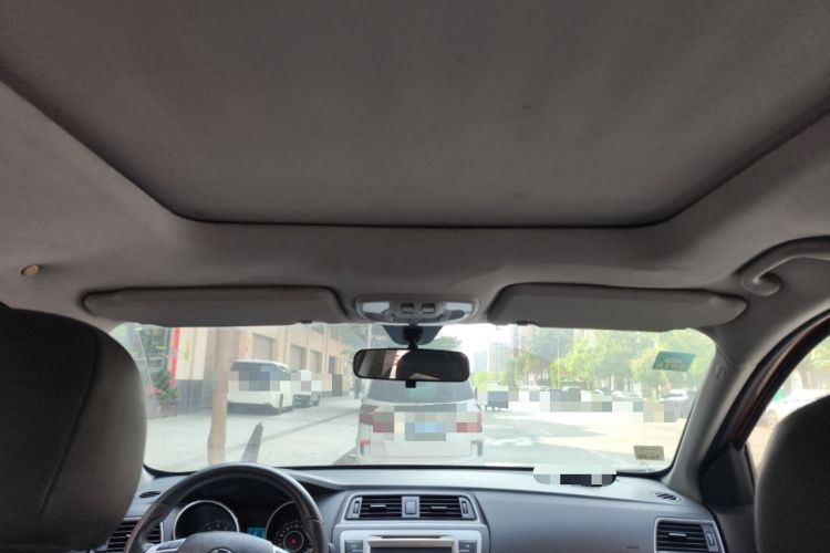 Used BAIC Senova X65 2015 2.0T Automatic Elite Model
