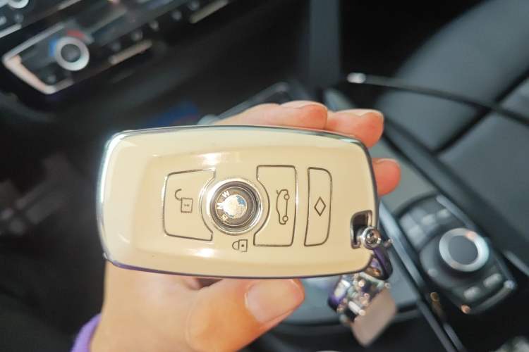 Used BMW 3 Series 2018 320Li Fashion Model Vehicle Key