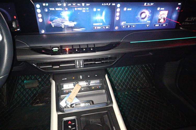 Used Lincoln Z 2022 iKoo Luxury Edition