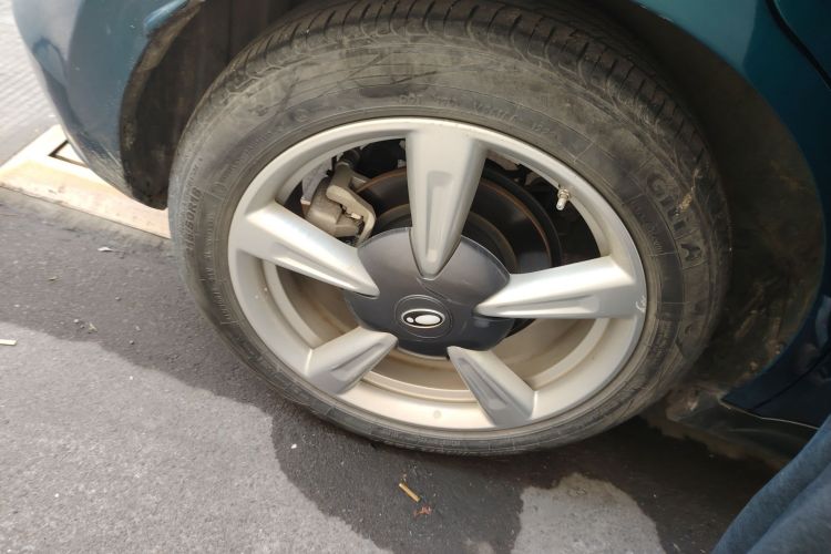 Used ORA Good Cat 2023 401 km Standard Range Premium Version Lithium Iron Phosphate Exterior 5