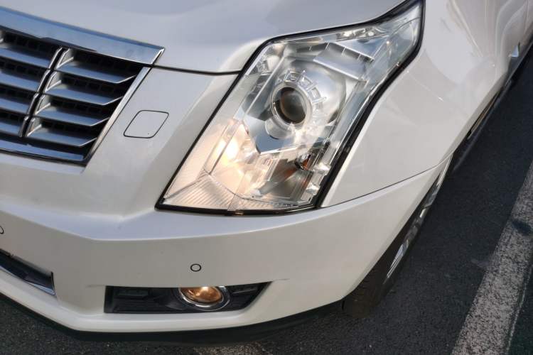 Used Cadillac SRX 2015 3.0L Elite Model