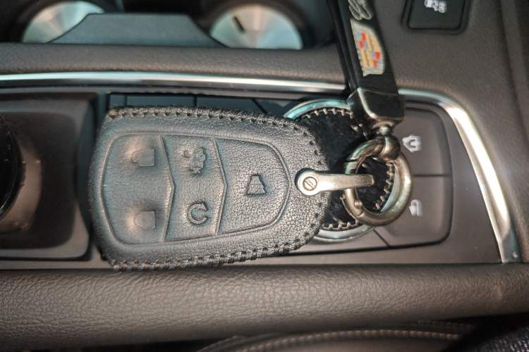 Used Cadillac XT5 2021 28T Luxury Model
