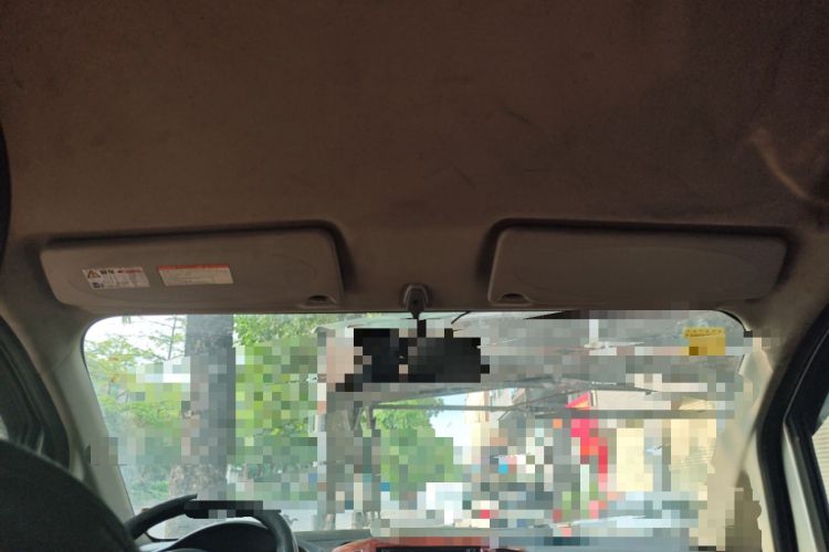 Used Nissan NV200 2012 1.6L 232 Seats Luxury Version Headliner