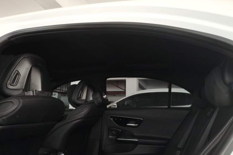 Used Mercedes-Benz C-Class 2024 Second Facelift C 260 L Sport Edition
