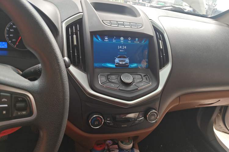 Used Geely Auto Diamond 2016 1.5L Manual Elite Edition
