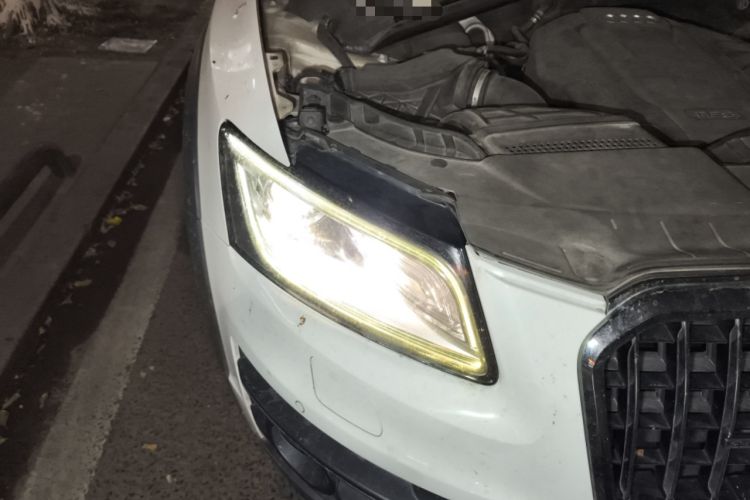 Used Audi Q5 2017 Plus 40 TFSI Comfort Model
