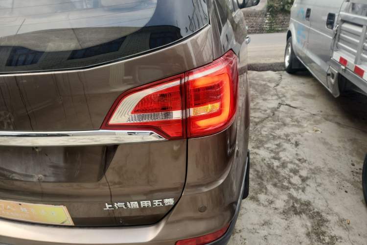 Used Baojun 730 2016 1.5L Manual Comfort Version 7 Seats China V Emission Standard