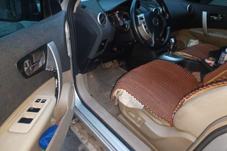 Used Nissan Qashqai 2011 2.0 XV Lea CVT 2WD
