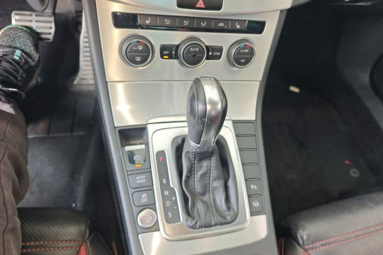 Used Volkswagen FAW-Volkswagen CC 2018 1.8TSI Luxury Model