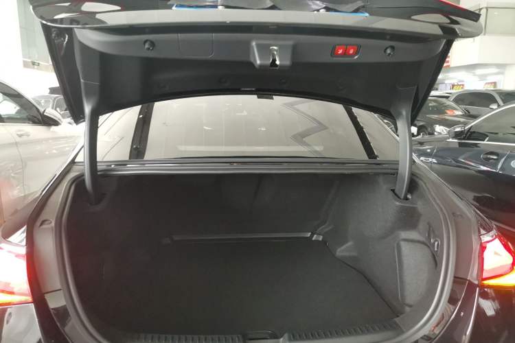 Used Mercedes-Benz E-Class 2024 E 300 L Luxury Model