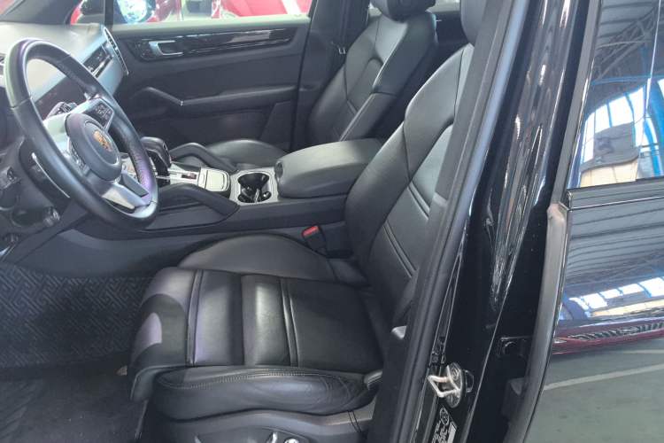 Used Porsche Cayenne 2021 3.0T U.S. specification