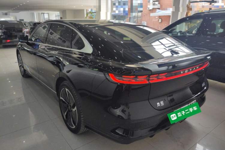 Used VOYAH PASSION 2023 Four-Wheel Drive Standard Edition Exterior 2