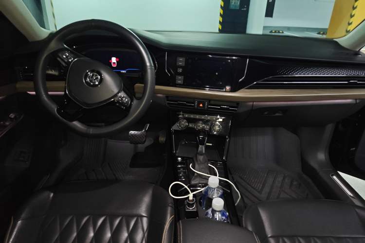 Used Volkswagen Passat 2019 330TSI Luxury Edition China V Standard