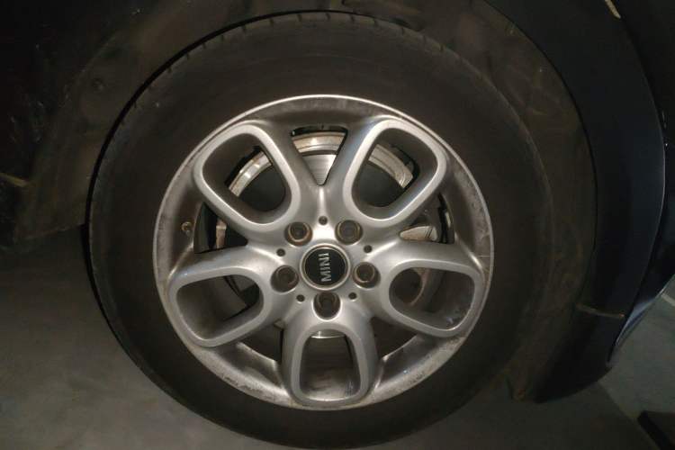 Used MINI 2019 1.5T ONE