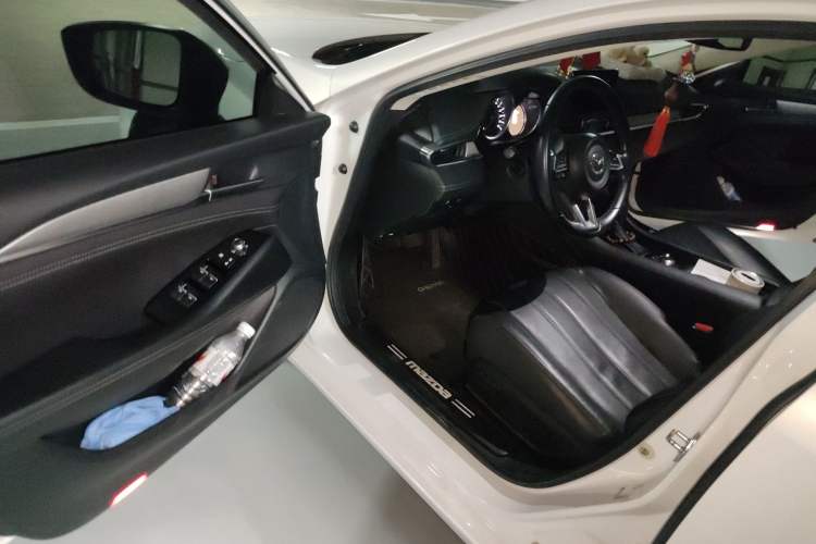 Used Mazda Atenza 2020 2.5L Skyline Sport Edition Driver Seat