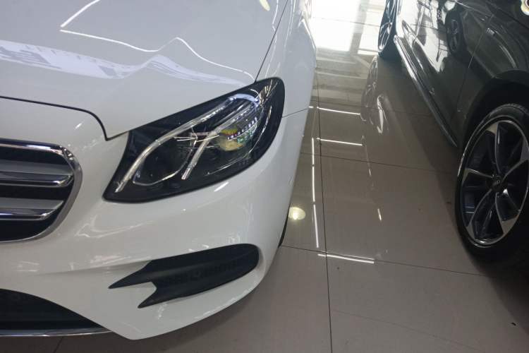 Used Mercedes-Benz E-Class 2016 E 200 L Sport Edition Left Front Headlight